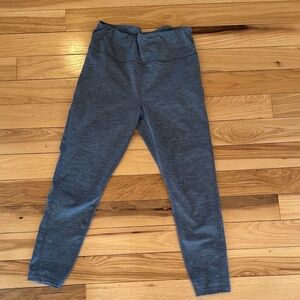Athleta Heather Gray Ultimate Stash Pocket 7/8 Leggings